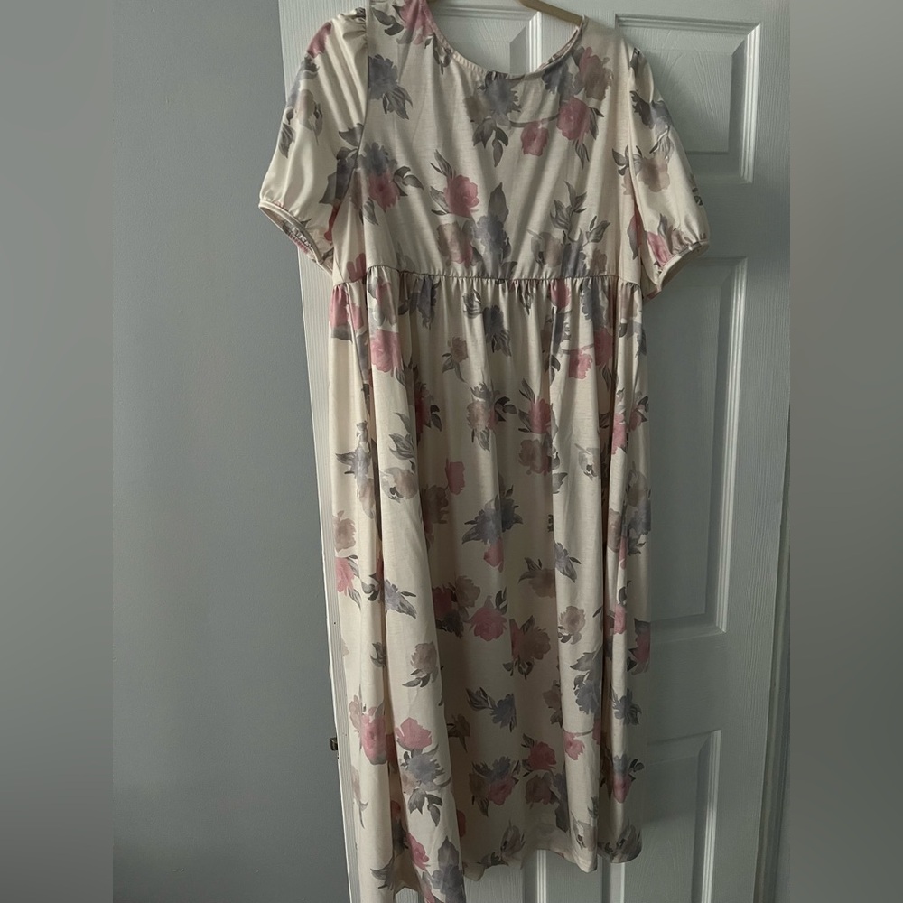 Floral Print Short Sleeve Dress